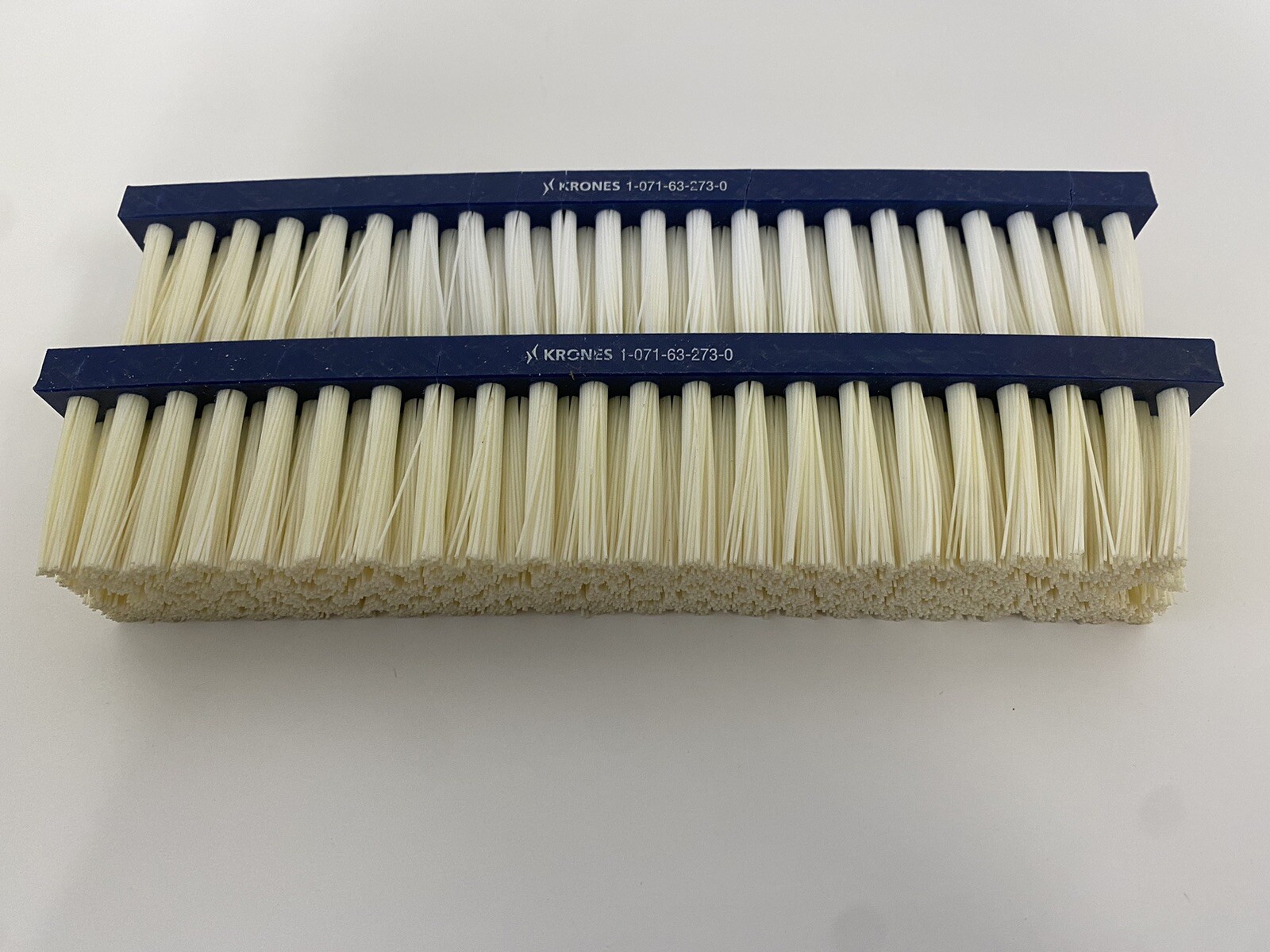 Lot Of 2 KRONES 1-071-63-273-0 BOTTLING MACHINE BRUSH Buerstenkoerper