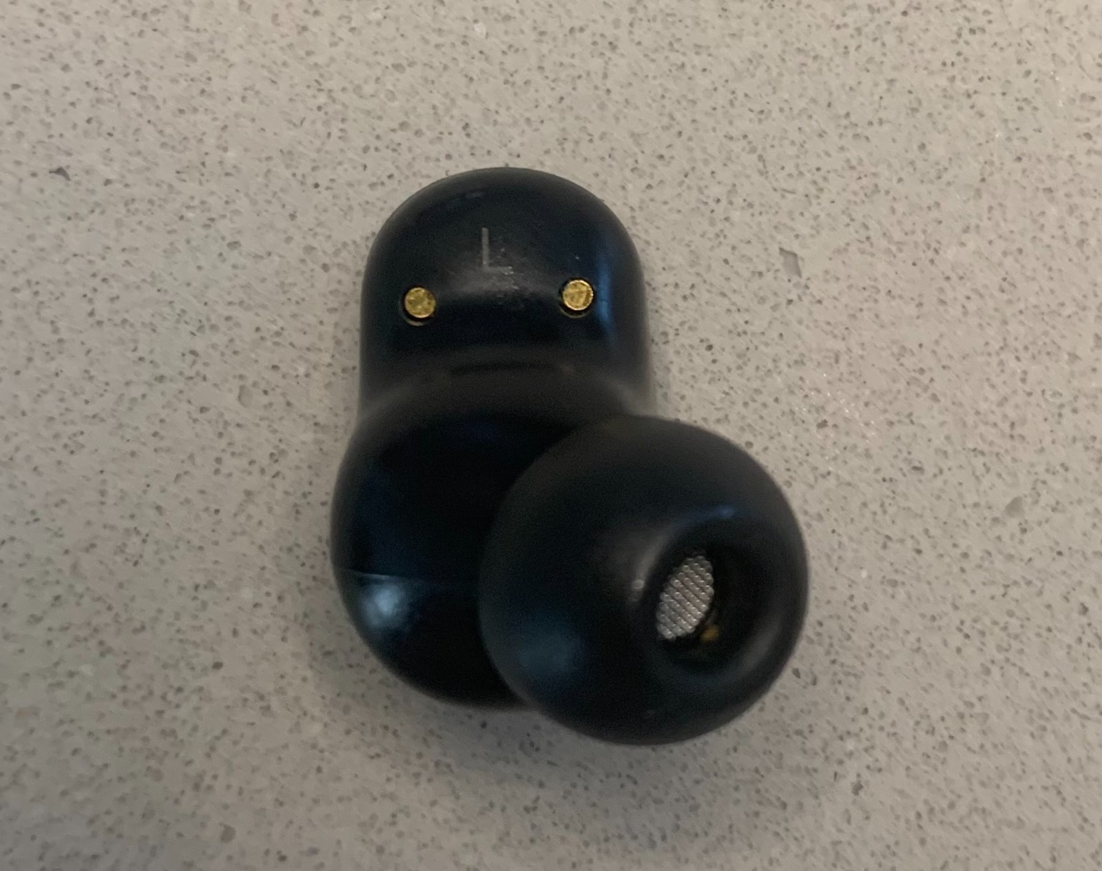 blx wireless bluetooth earbuds: barely used excellent condition