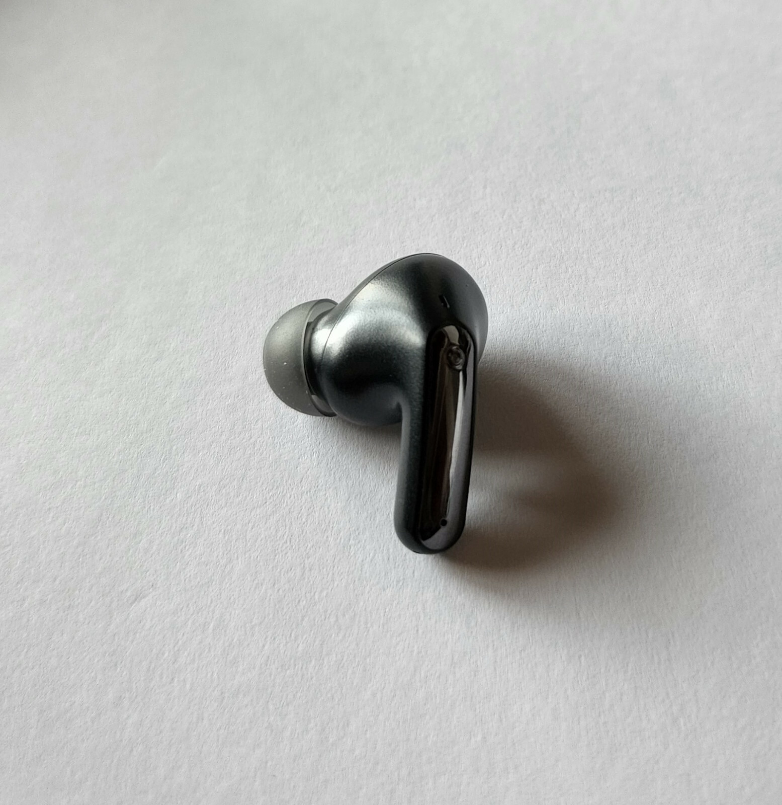 Unused Black LG Tone Free FP8 UVnano ANC Wireless LEFT SIDE EARBUD ONLY