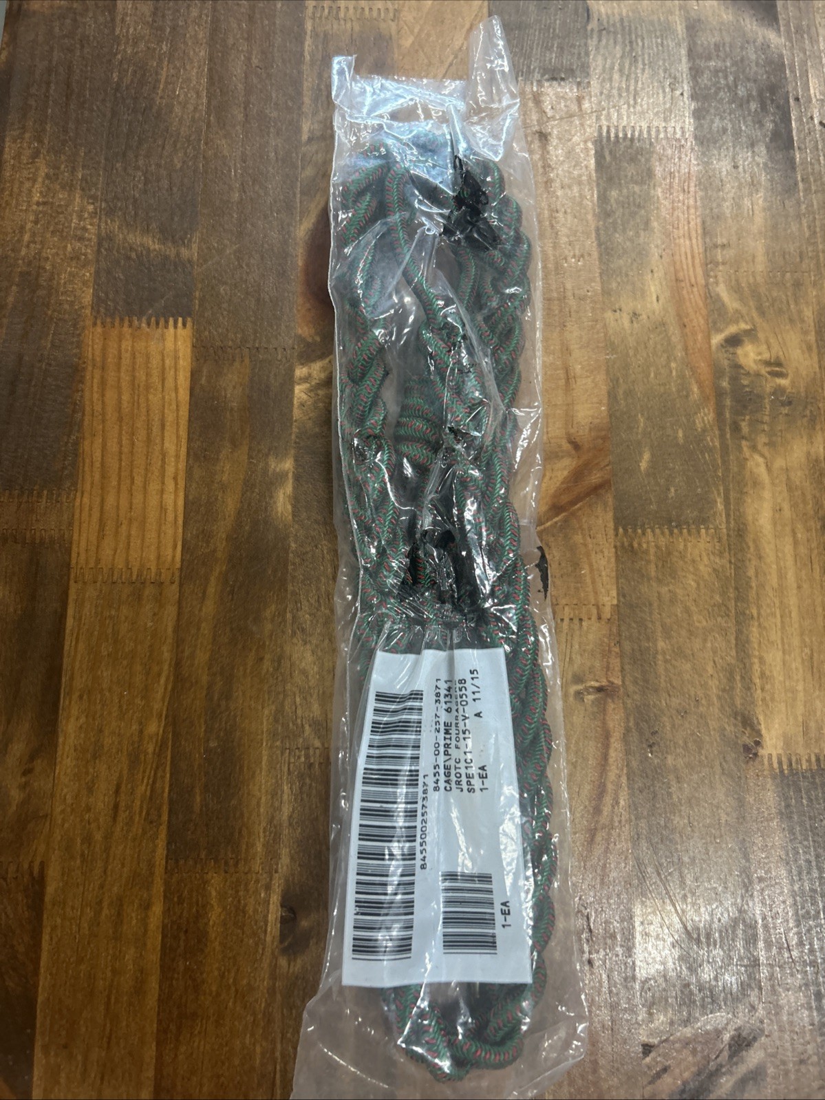 New Green/ Red USMC Fourragere 8455-00-257-3971