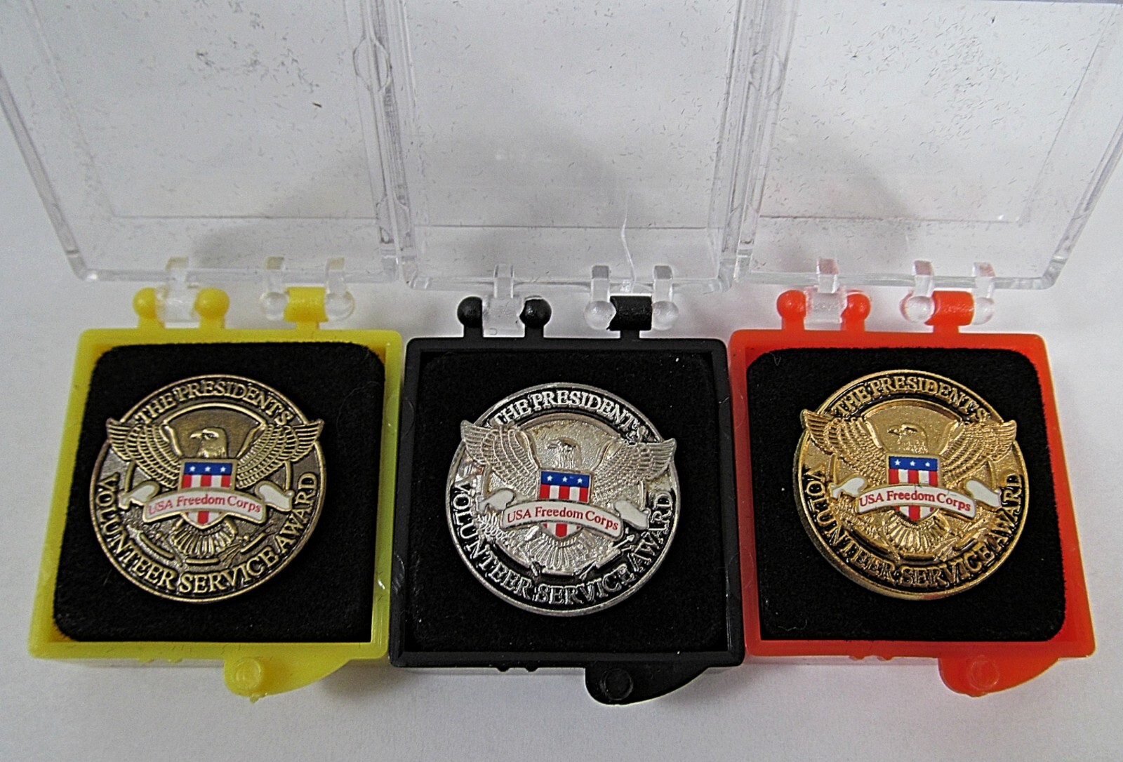 The President's Volunteer Service Award Lapel Pin Set USA Freedom Corps