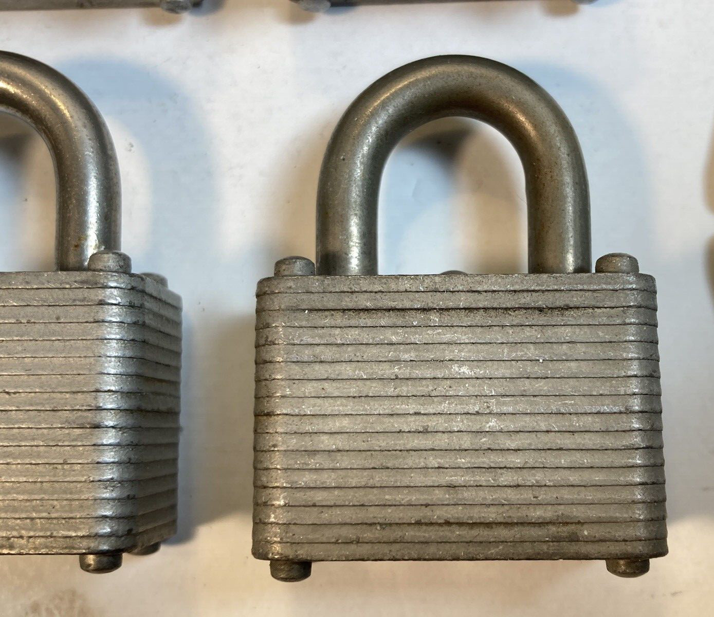 Master Lock No. 22 Padlocks Lot - Keyed Same - 4 Locks - 2 Keys - Milwaukee