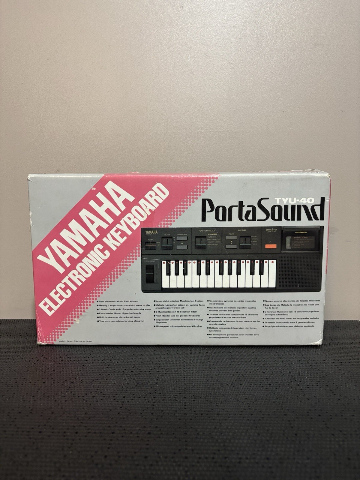Vintage Yamaha TYU-40 Keyboard + All 3 Music Cards + Original Box