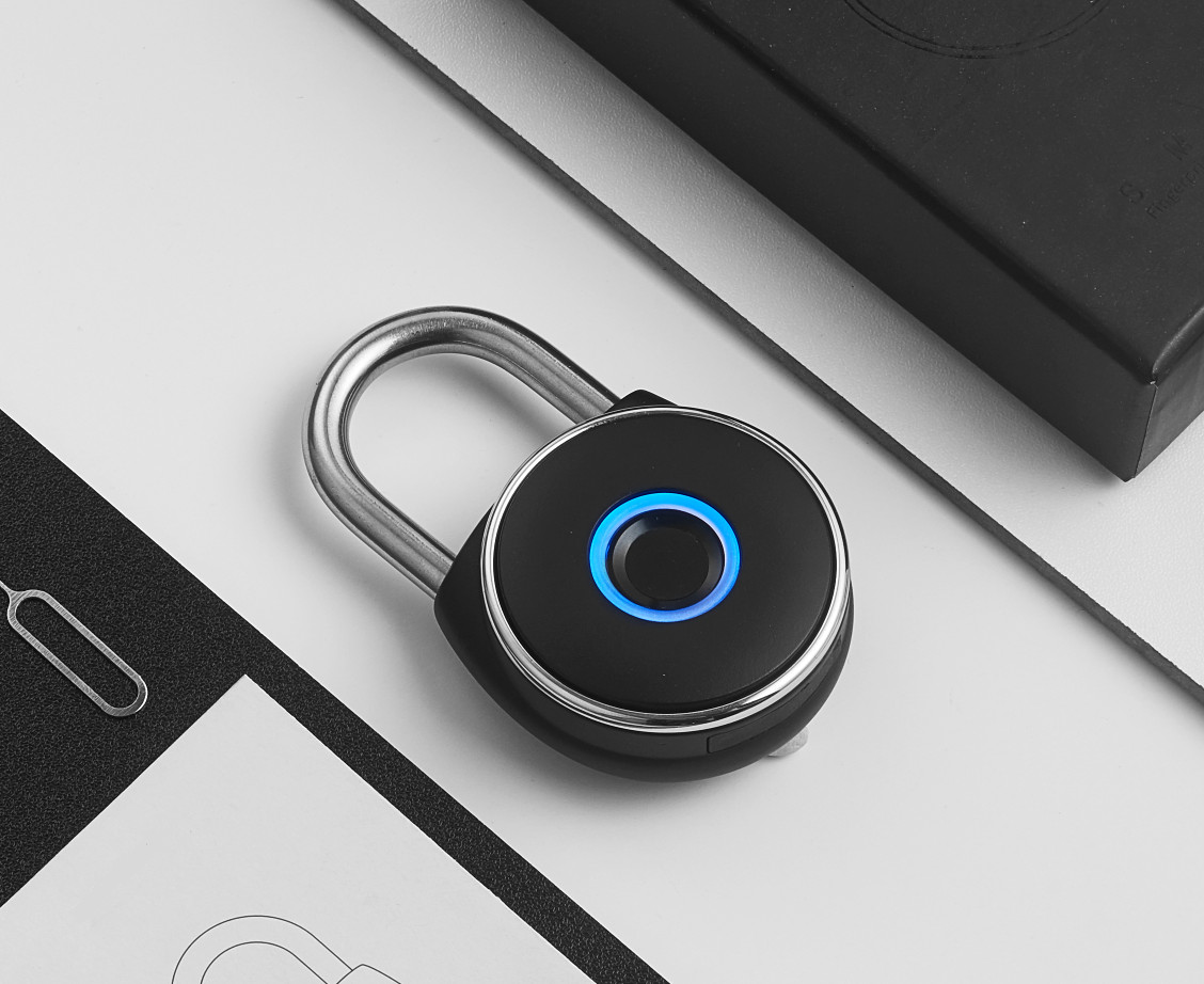 Netbolt Smart Fingerprint Padlock, Metal Water Resistant, Satin Black