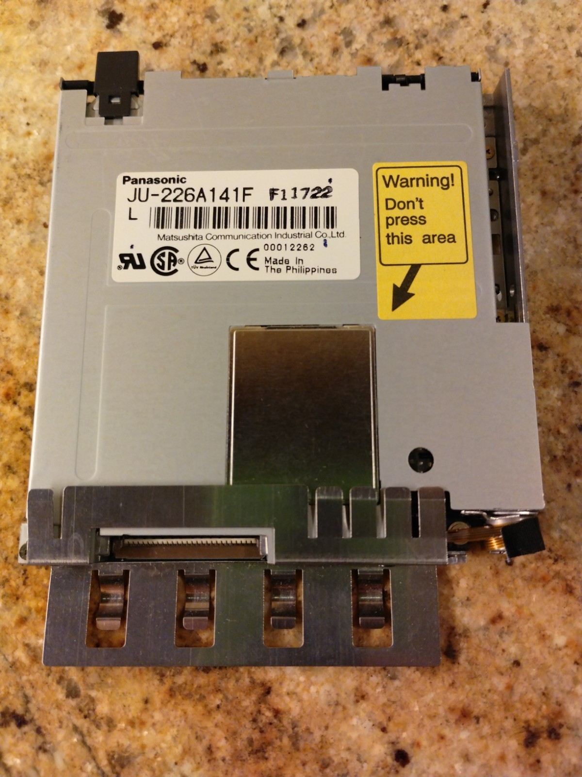 Panasonic JU-226A141F Laptop floppy drive, 3.5", 1.44MB. For Gateway 2000 laptop