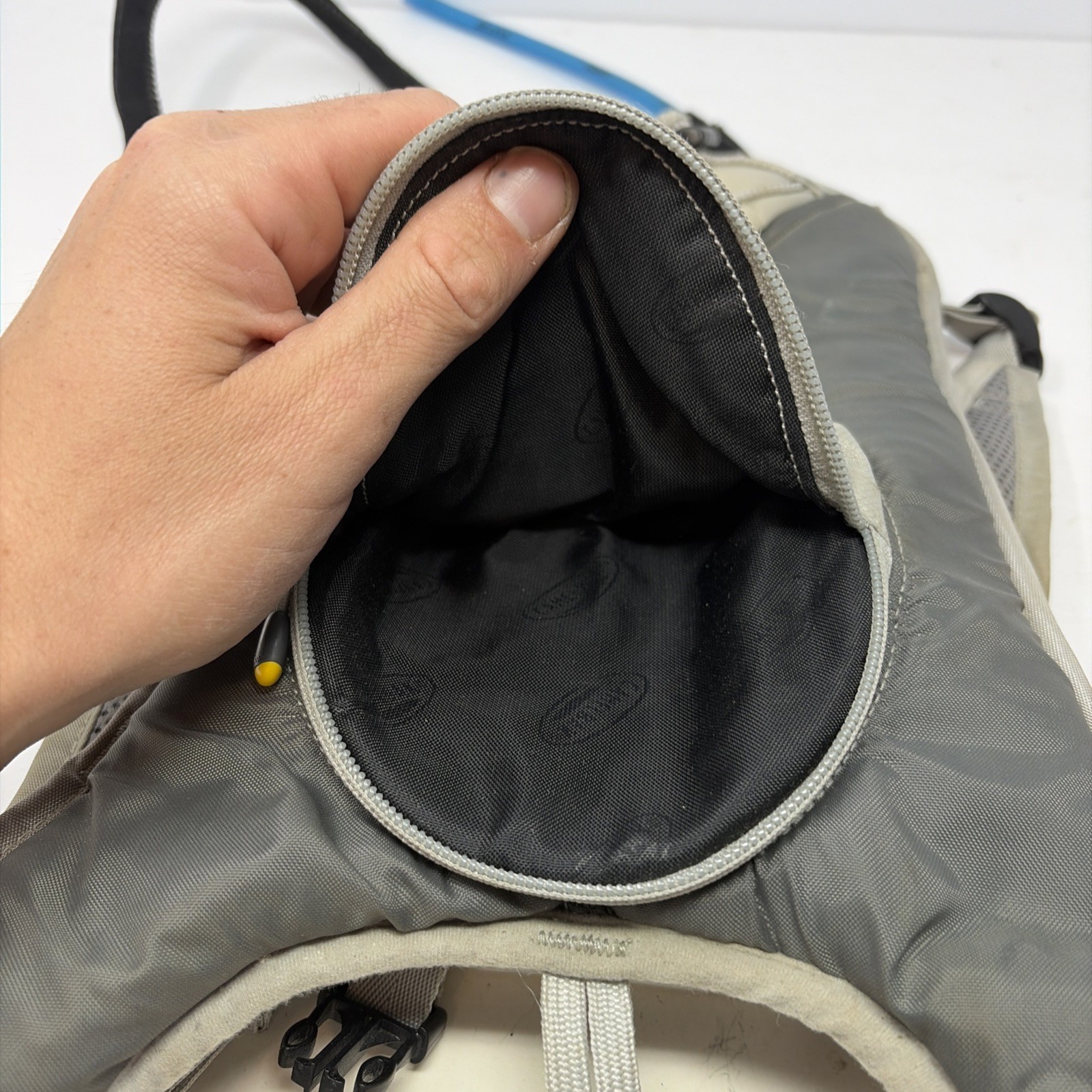 CamelBak CHARM Hydration Pack Outdoor Hiking Backpack Gray Tan Straw No Bladder