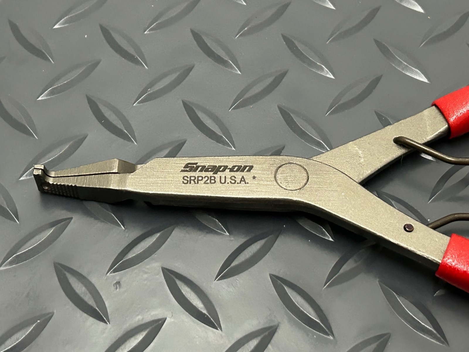 Snap on USA SRP2B RED Soft Grip High Leverage Snap Ring Pliers Spring Loaded NEW
