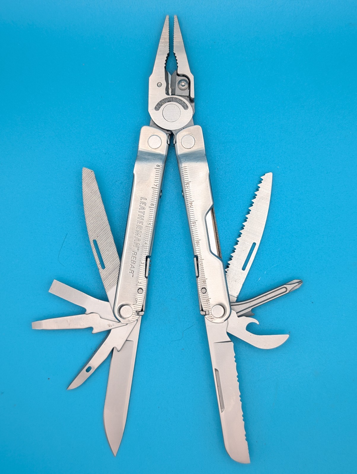Leatherman Rebar Multi-Tool! Stainless! With Sheath!