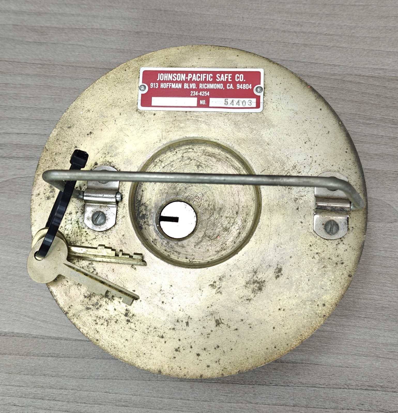 Johnson-Pacific Safe Co. Floor Safe Cover Keyed With Keys Door Head 54403 Works