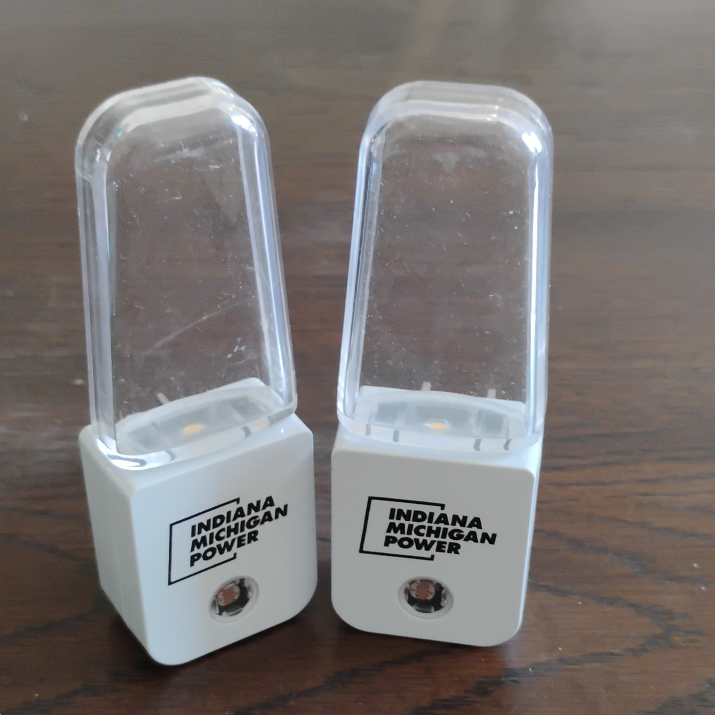 set of 2 nightlights with exclusive Indiana Michigan power decal
