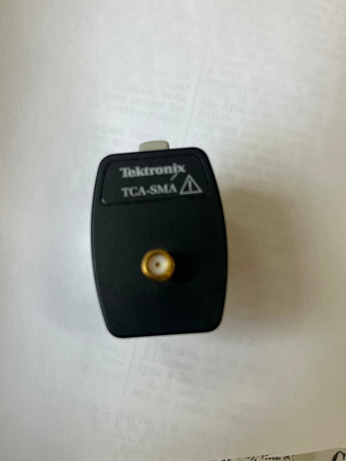 u Tektronix TCA-SMA Connector TekConnect Probe Adapter