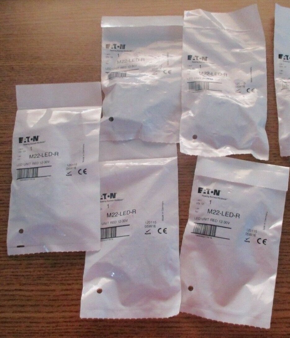 LOT OF 5 NEW IN BAG EATON M22-LED-R LED UNIT RED 12-30V FREE SHIPPING