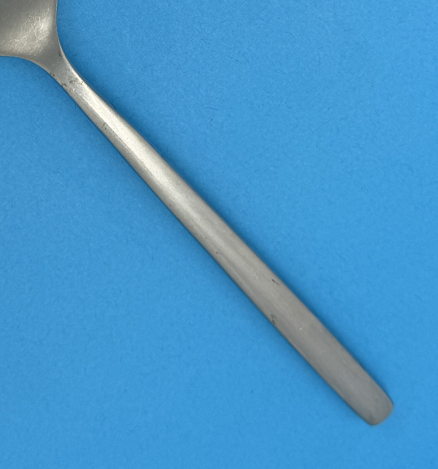 CAMBRIDGE APPLAUD GLOSSY STAINLESS FLATWARE PLAIN OVAL HANDLE FLAT TIP - CHOICE