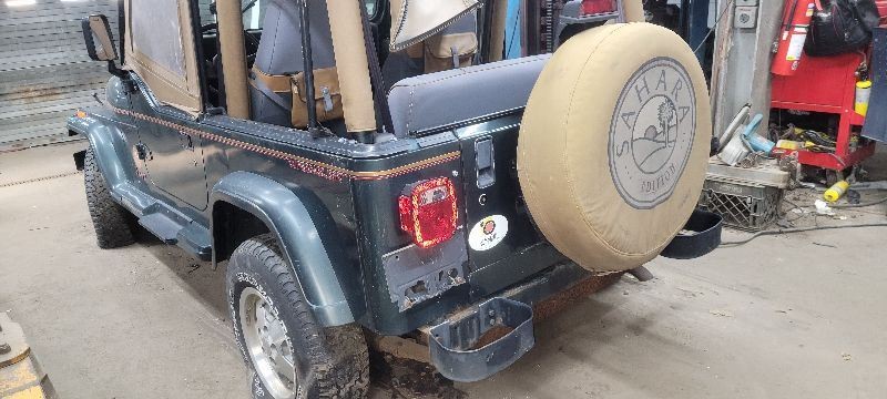 94 Jeep Wrangler Engine ECM Electronic Control Module Left Hand Firewall