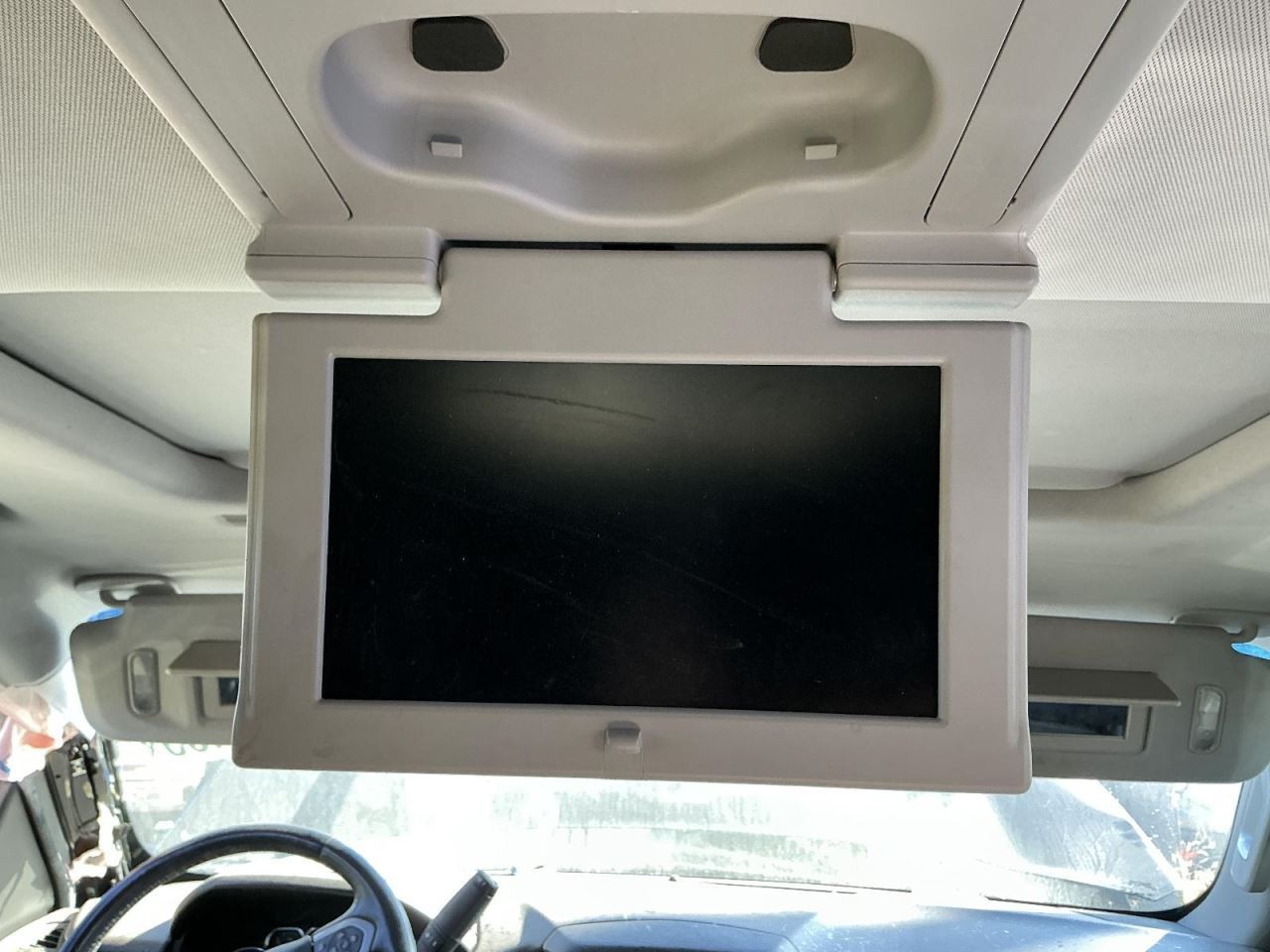 Info-GPS-TV Screen Display Screen Roof Mounted Opt U42 Fits 16 ESCALADE 866216