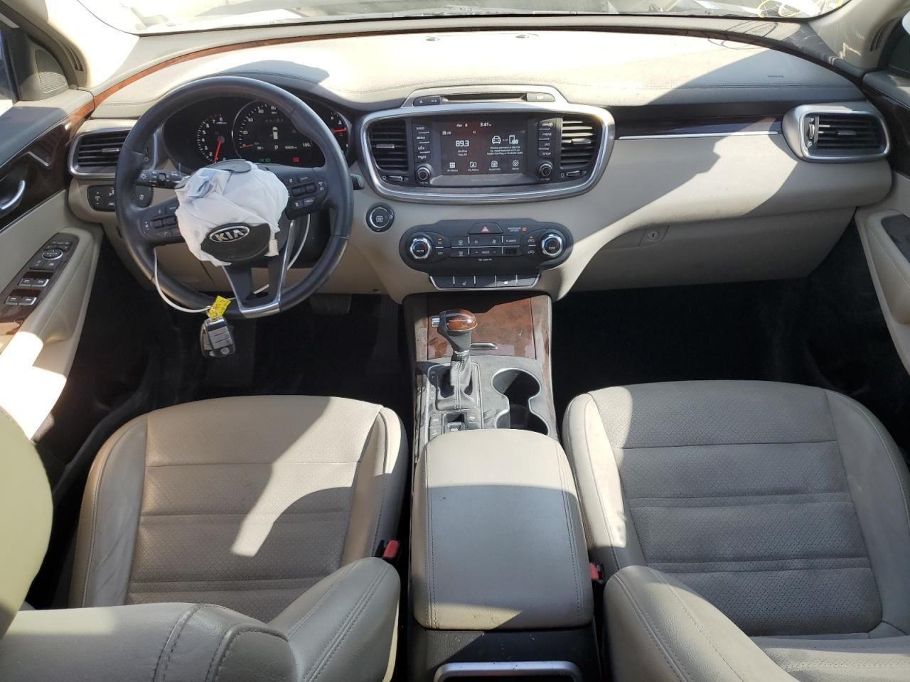 Driver Left Front Spindle/Knuckle AWD Fits 16-18 SORENTO 2442689