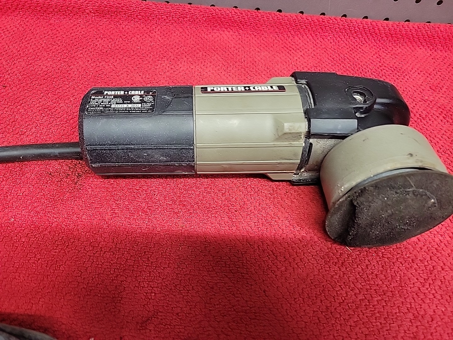 Porter Cable 7335 5in HD Variable Speed Sander