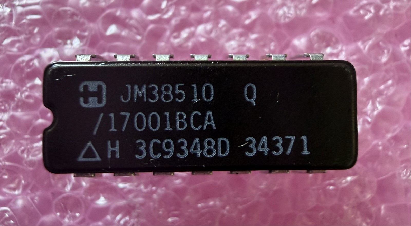 HARRIS SEMICONDUCTOR JM38510/17001BCA Integrated Circuit