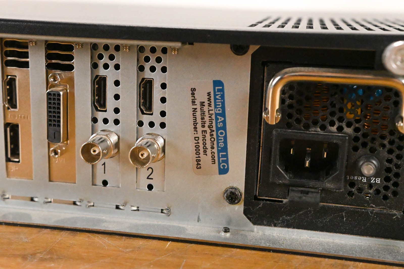 Living As One (Resi) D1000 Multisite Decoder CG01YVW
