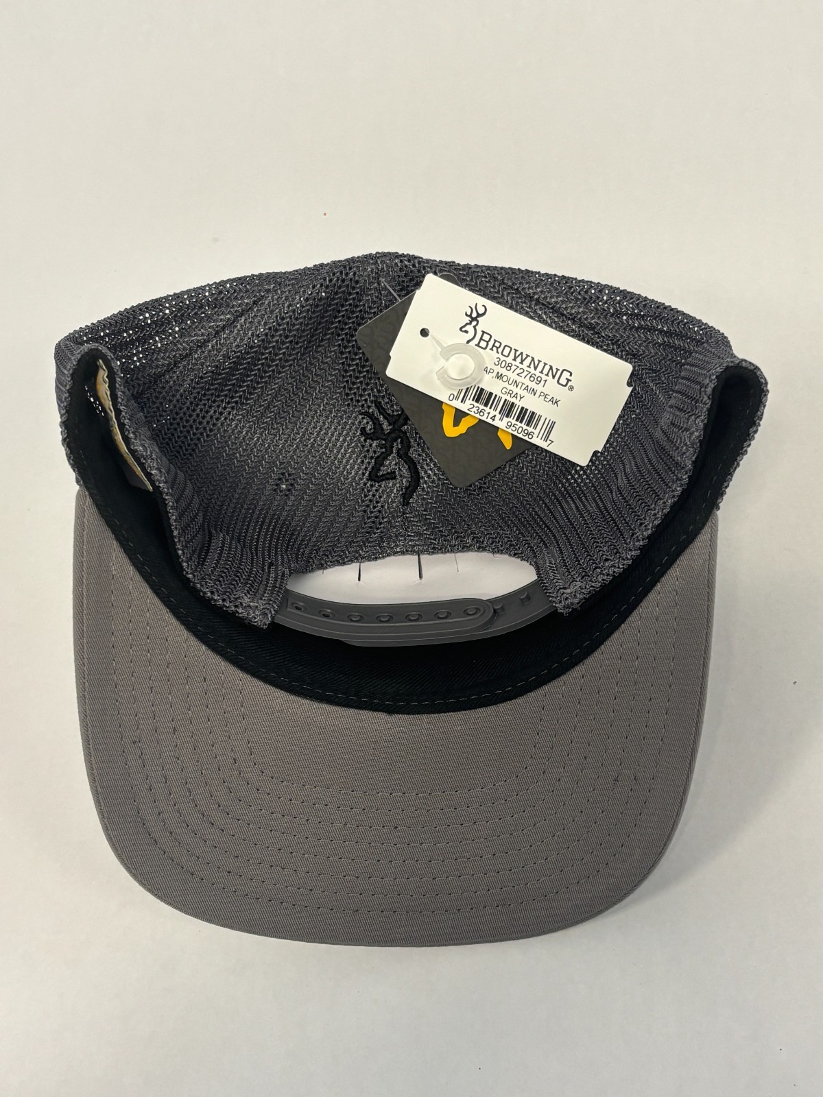 Browning Mountain Peak Gray Mesh FlexFit SnapBack Cap Buckmark Logo Cap - NWT