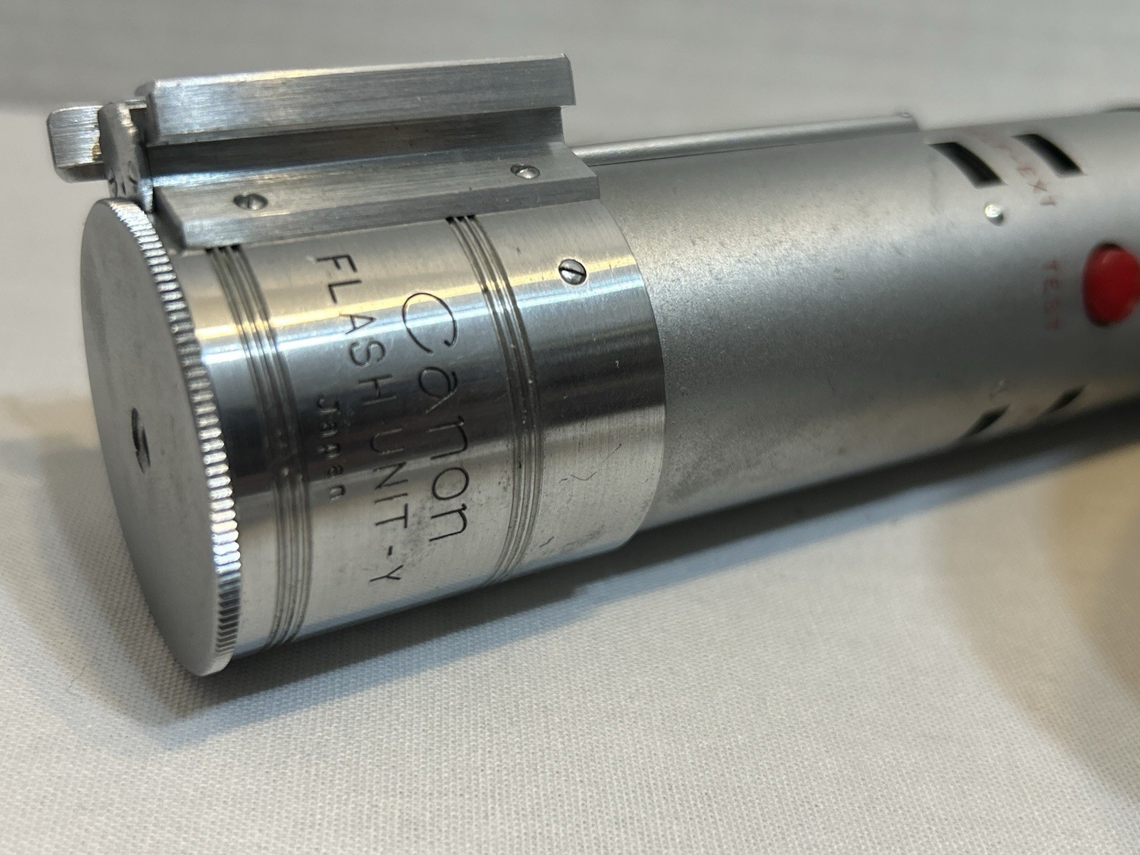 Canon Flash Unit-Y Camera Accessory Micro-SYNC VINTAGE gun Near Mint