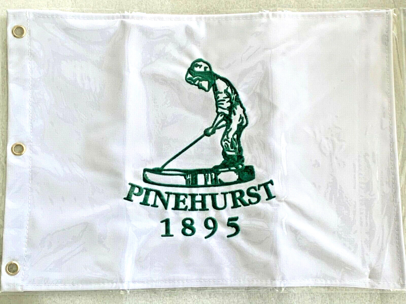 AUTHENTIC !!!  PINEHURST  FAMOUS  PUTTER BOY  EMBROIDERED  GOLF PIN FLAG  NEW !!