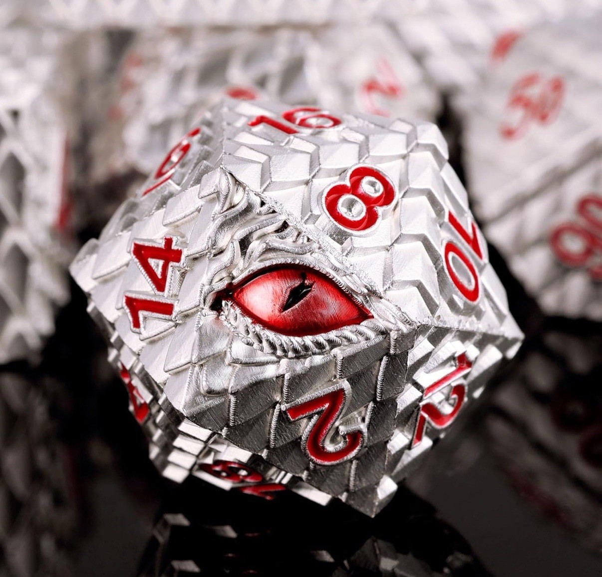 Dragon Eye Metal Dice Set DND 7 Pcs White Dragon Scale Metallic Dungeons Dragons