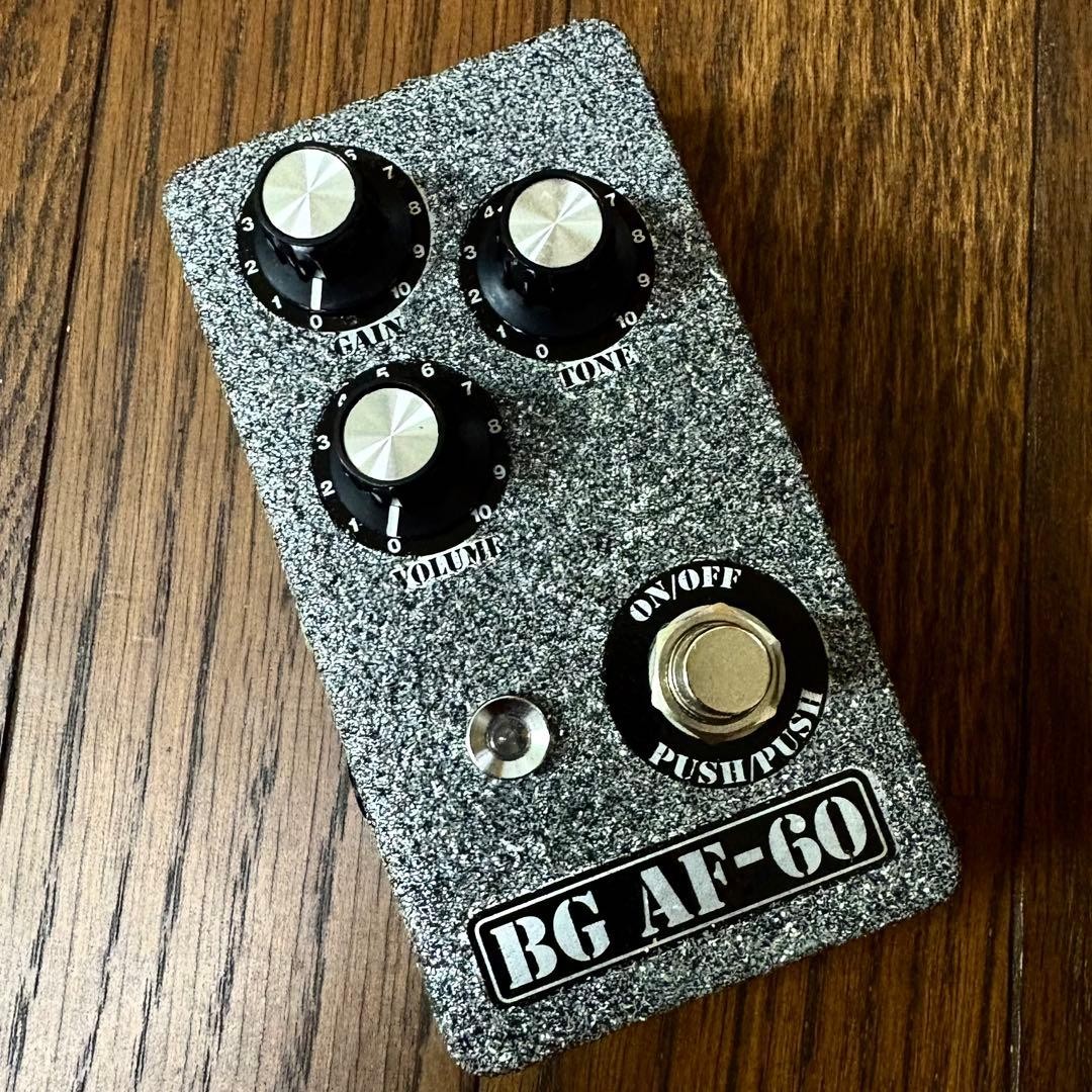 320design BG AF-60 Distortion Fuzz BeeGee