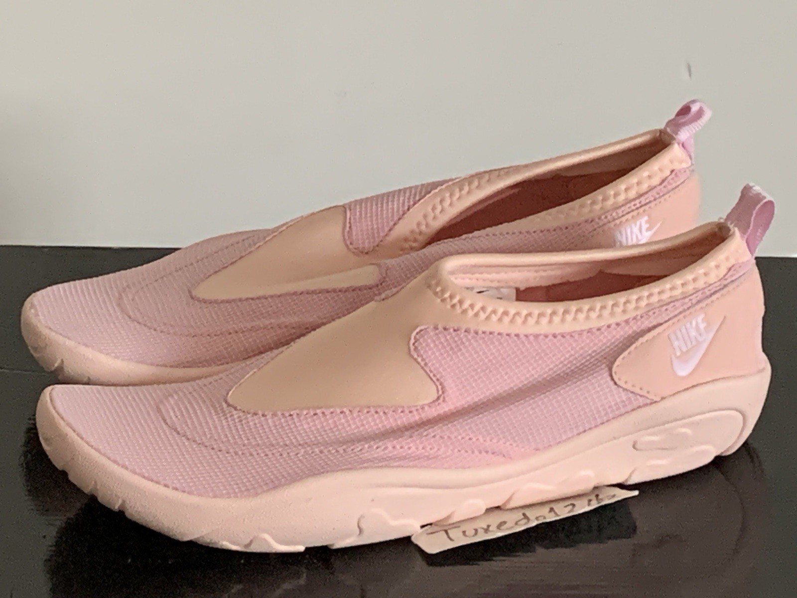 New! Women’s Nike Aqua Turf sz11 Washed Coral FZ5628 602