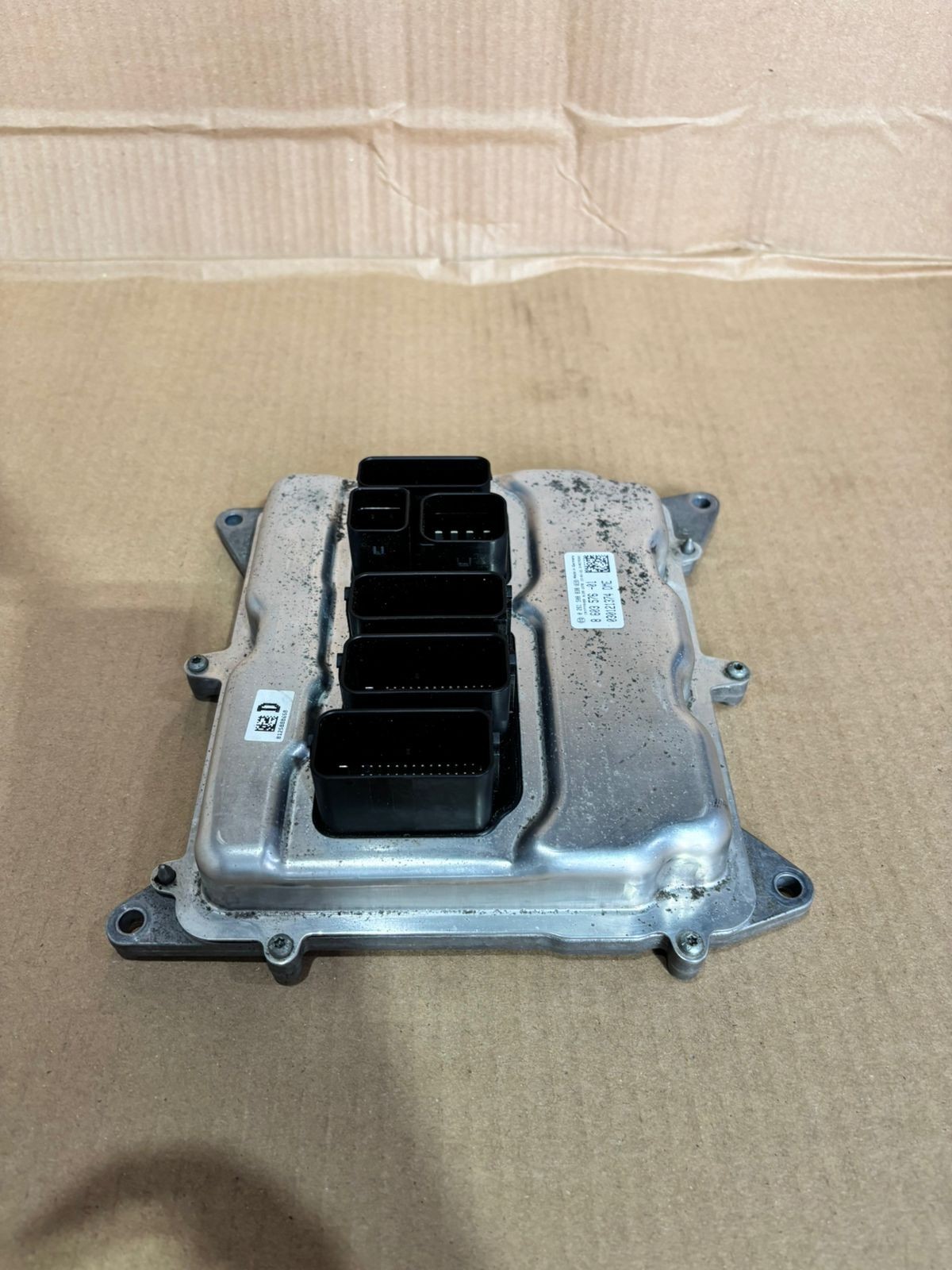 BMW X1 20i N20 E84 ENGINE CONTROL ECU SET 8603576