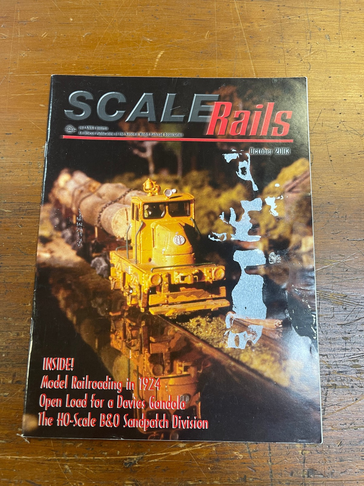 Scale Rails Magazine - October 2003 - HO-Scale B&O Sandpatch Division - Gondola