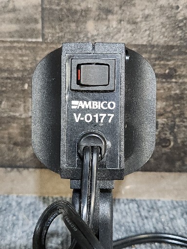 AMBICO AC/DC Video or Camera Light 150w AC or 50w DC Model V-0177