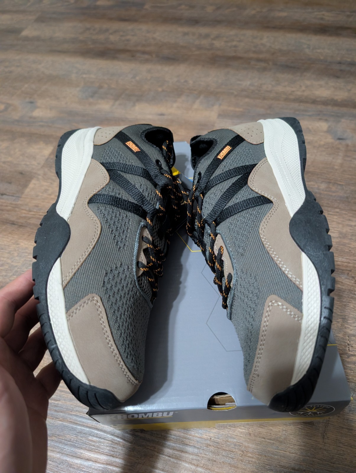 NEW Khombu Cayenne HIKING SHOES MENS 11 TAUPE *NEW IN BOX*