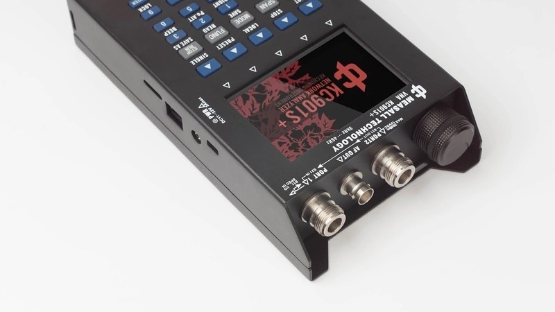 4GHZ Scalar Network Analyzer Field Strength Meter Sweep Frequency KC901S+