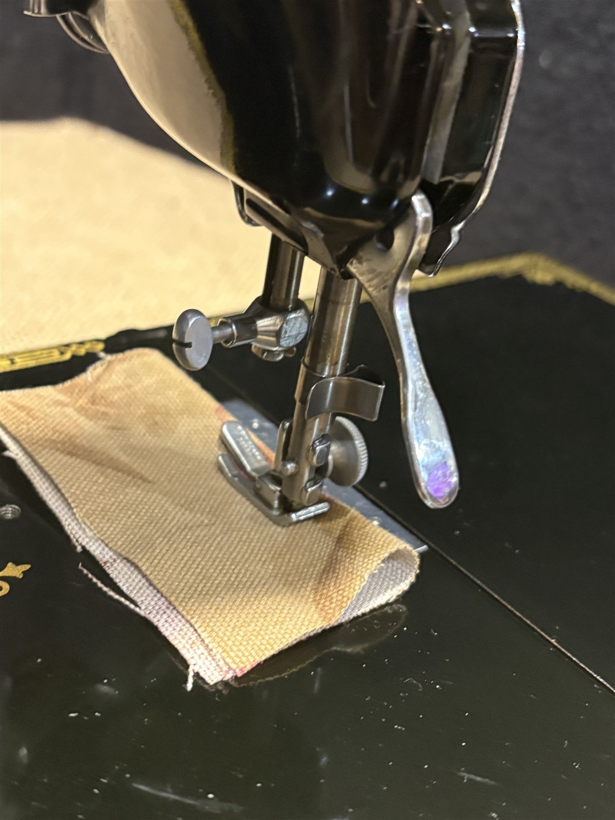 Singer Featherlight 221-1 sewing machine, Centennial edition 1951, pretty