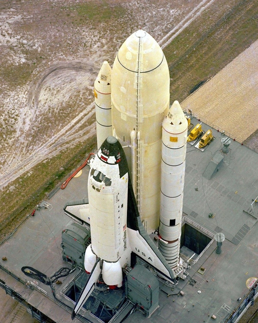NASA Kennedy Space Center STS-1 Aerial View - 8x10 Photo On 8.5x11 #1914