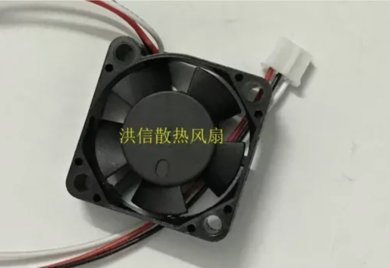 One NMB 1204KL-04W-B39 12V 0.09A 3CM 3010 3-wire Cooling Fan amk