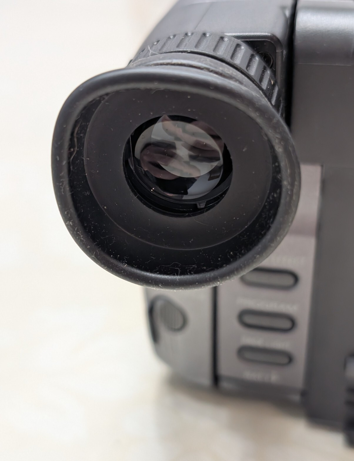 Sony Handycam CCD-TRV40 Video8 with 2 Batteries - UNTESTED, PARTS ONLY