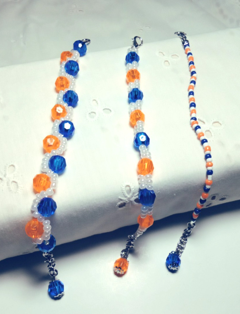 DAINTY ACRYLIC STAINLESS STRETCHY BEADED BRACELETS BLUE, ORANGE & WHITE