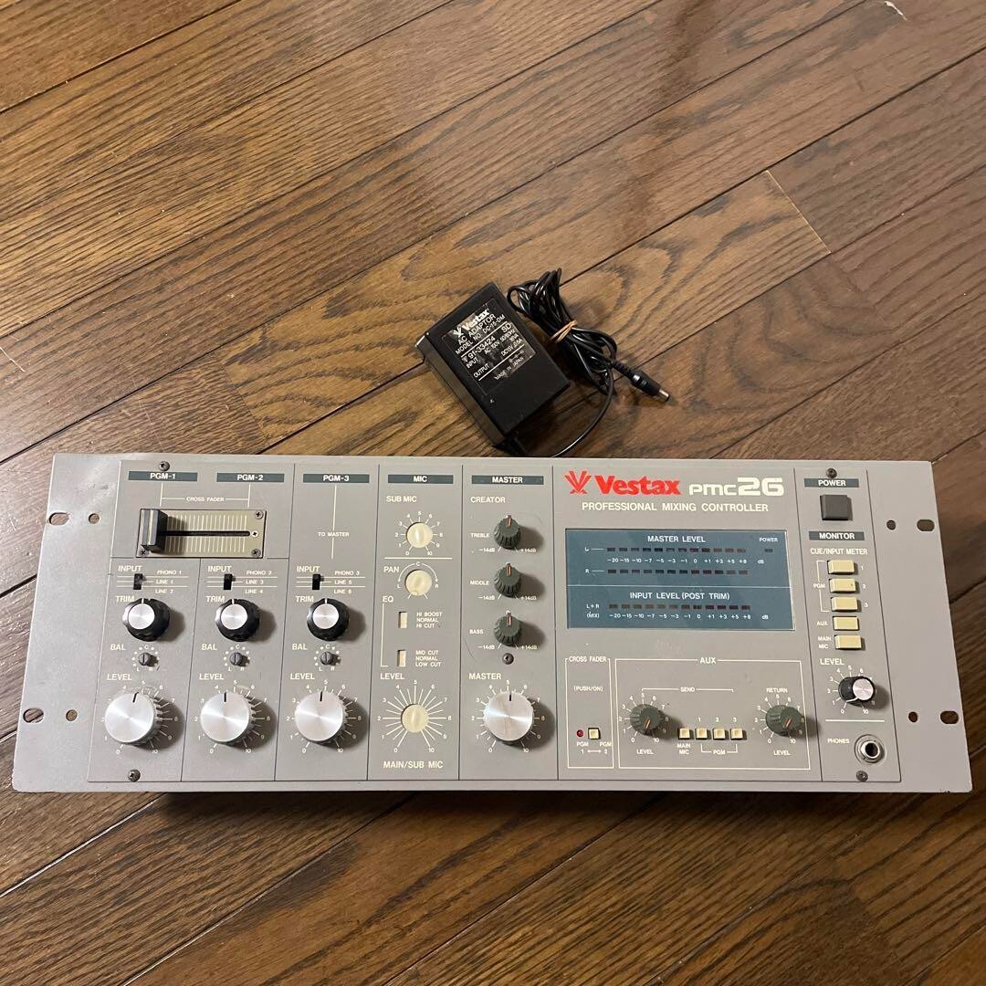 VESTAX DJ mixer PMC-26 / DJ Mixer / Working