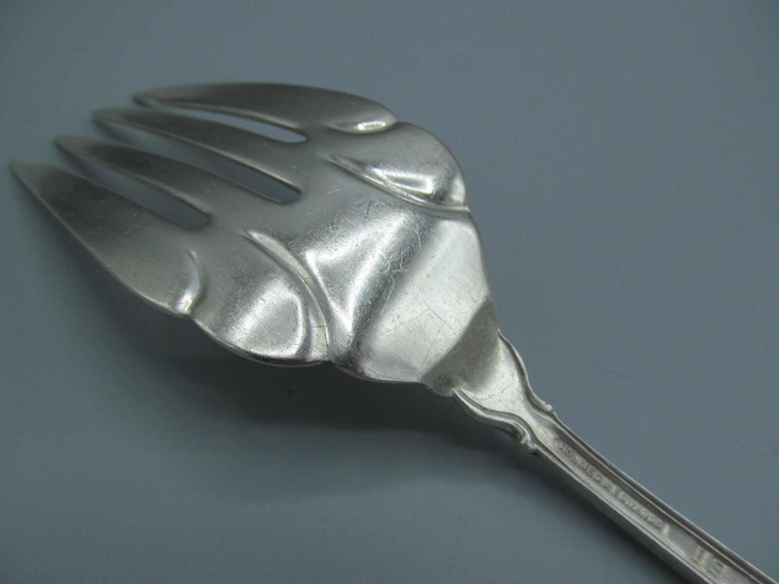 Holmes & Edwards IS SILVER FASHION Deep Silver Plate Silverware Flatware