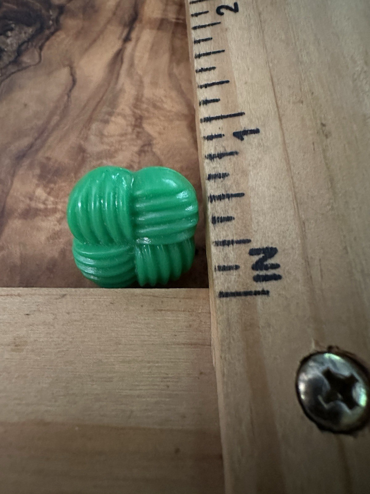Vintage Plastic Green Irish Knot Stud Earrings