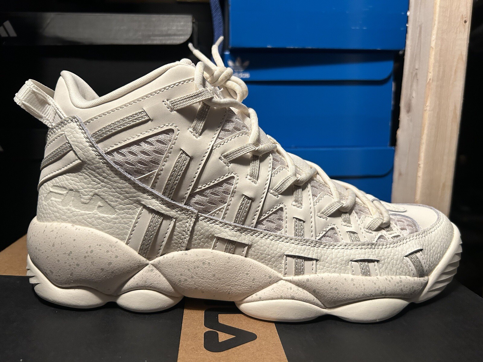 Fila Stackhouse Spaghetti Paracord Mens Shoes White Gray 1BM02427-101 90s Retro