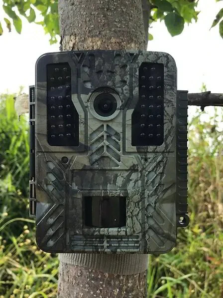 U Cam - Affordable NO GLOW IR Trail Camera - Fast Trigger Speed