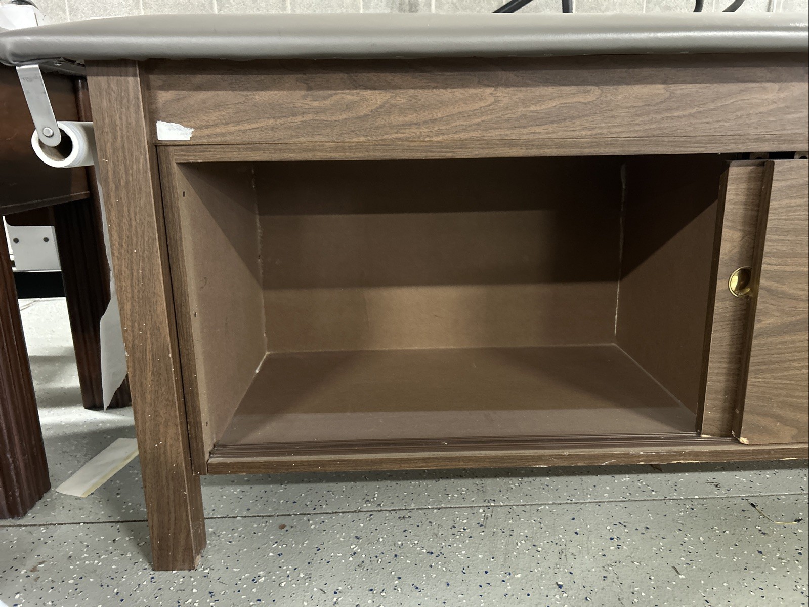 Medical Treatment Table With Sliding Cabinet Doors