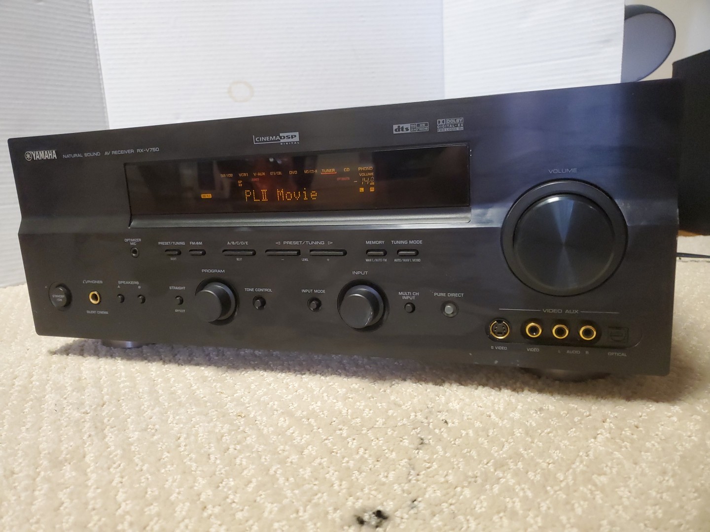 Yamaha RX-V750 Natural Sound AV Receiver Dolby Surround 400 watts120 volts.