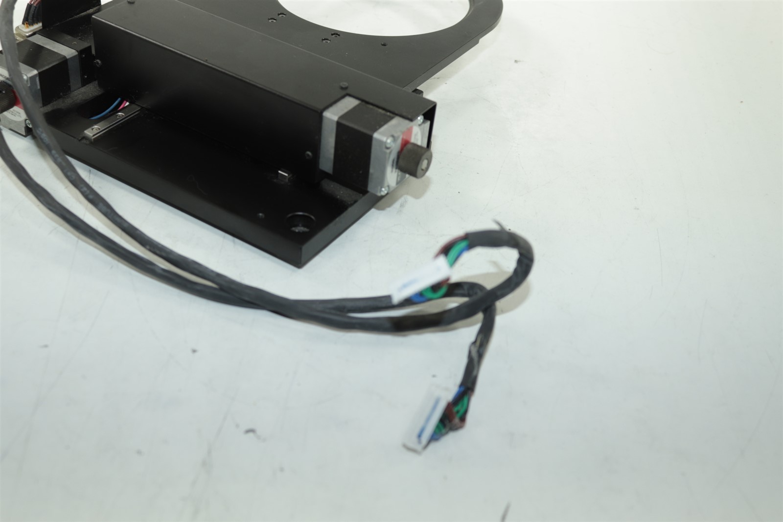 Keyence Corporation Microscope XYZ motorized