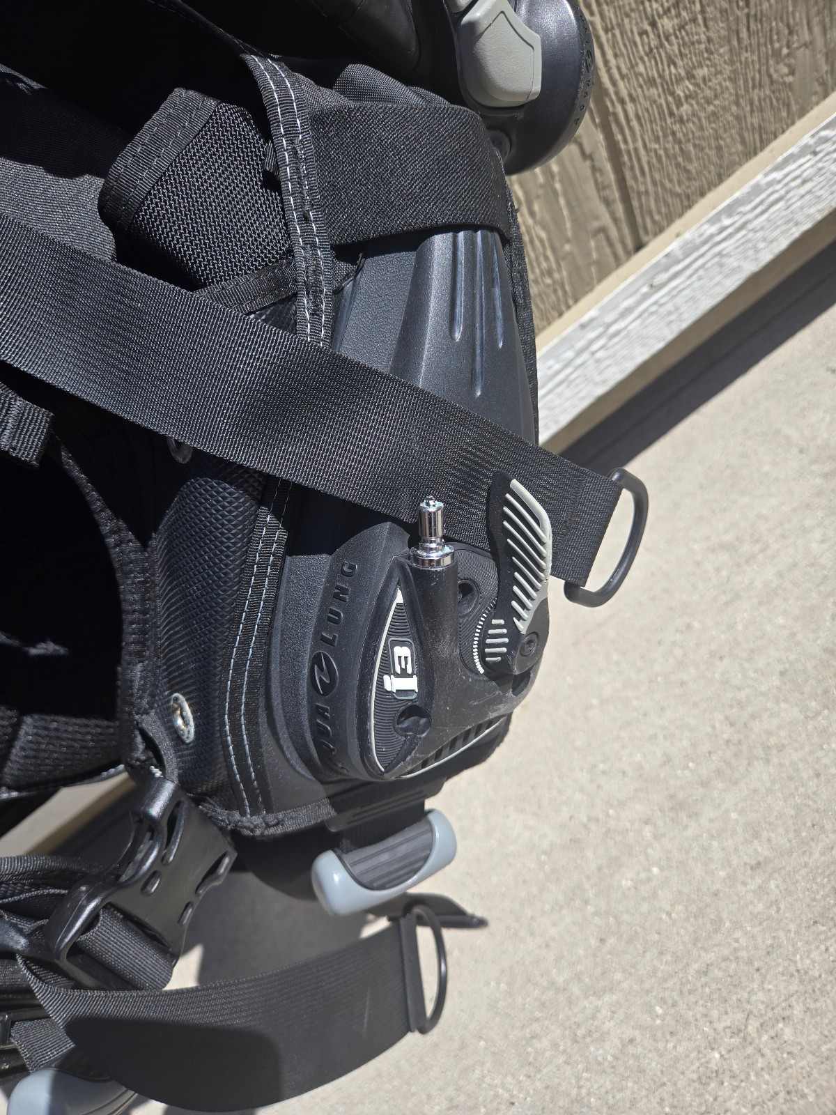 Aqualung Dimension i3 BCD Large Scuba Diving w/ Integrated Scondary Regulator