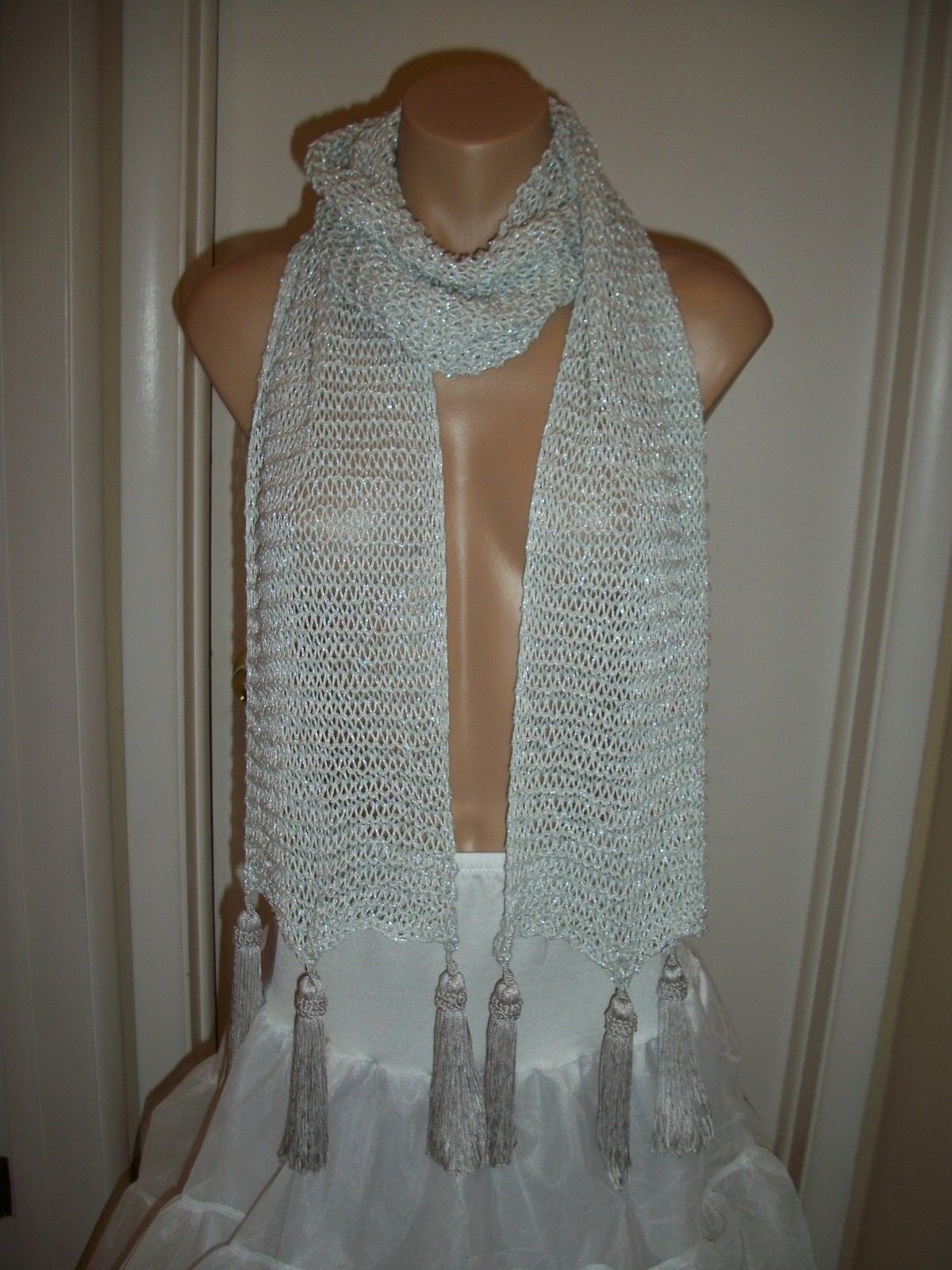 NEW - HAND KNIT CROCHET SHAWL  WRAP  SCARF GREY W/ TASSEL SIZE 71" x 10" INCHES