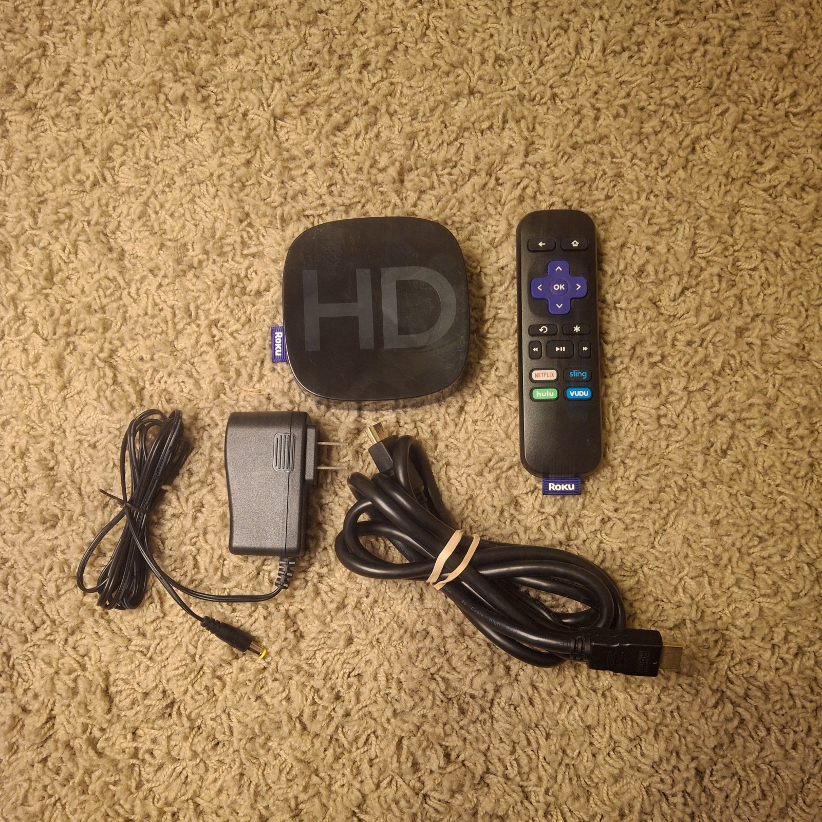 Roku HD Model 2500X Media Streamer With Power Cord, HDMI Cable, & Remote